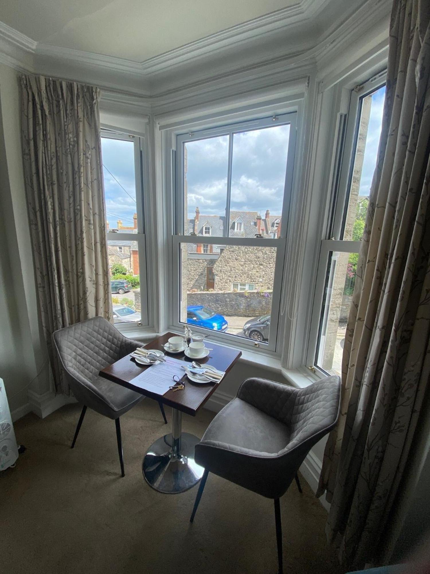 Gretenham B&B Swanage Bagian luar foto
